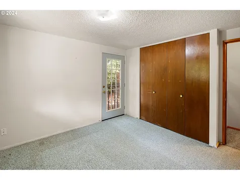 5195 Donald Street Eugene OR 97405