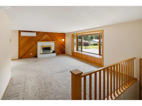 5195 Donald Street Eugene OR 97405