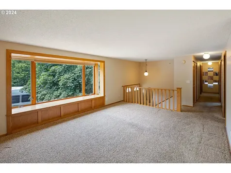 5195 Donald Street Eugene OR 97405