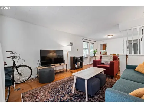 916 SE 35th Avenue Portland OR 97214