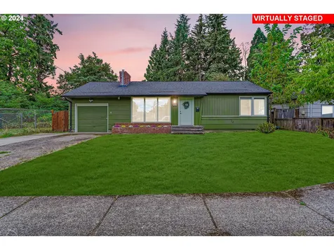 1022 NE Jackson Street Hillsboro OR 97124