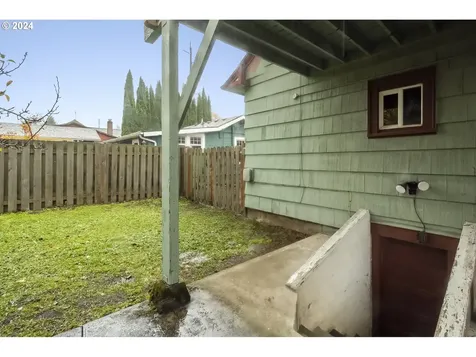 1530 N Humboldt Street Portland OR 97217