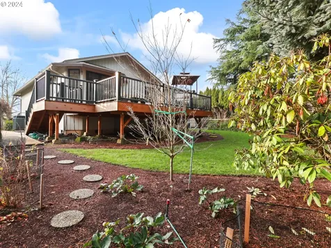 13003 NW 40th Avenue Vancouver WA 98685