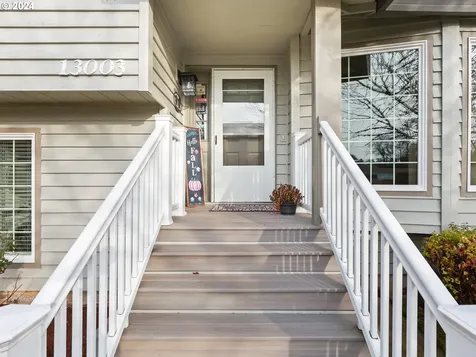 13003 NW 40th Avenue Vancouver WA 98685