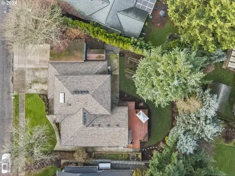 13003 NW 40th Avenue Vancouver WA 98685