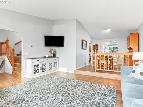 13003 NW 40th Avenue Vancouver WA 98685