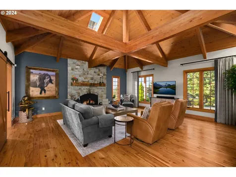 2366 Palisades Crest Drive Lake Oswego OR 97034