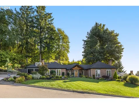2366 Palisades Crest Drive Lake Oswego OR 97034