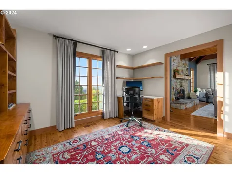 2366 Palisades Crest Drive Lake Oswego OR 97034