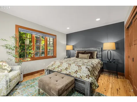 2366 Palisades Crest Drive Lake Oswego OR 97034