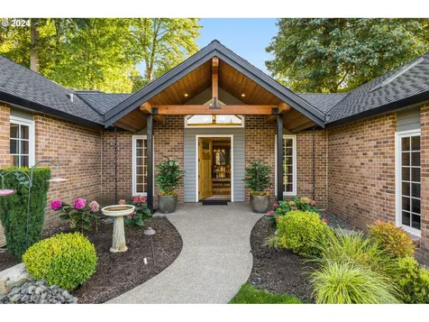 2366 Palisades Crest Drive Lake Oswego OR 97034