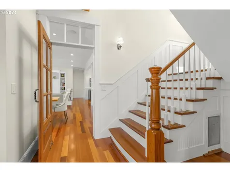 29115 Sw Mountain Road West Linn OR 97068