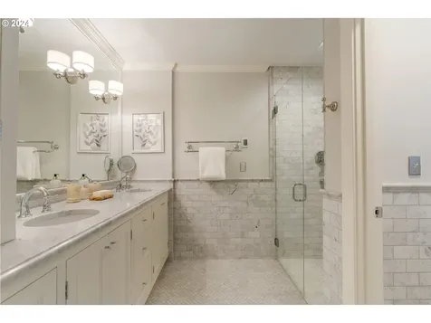 15424 Se Tibbetts Street Portland OR 97236