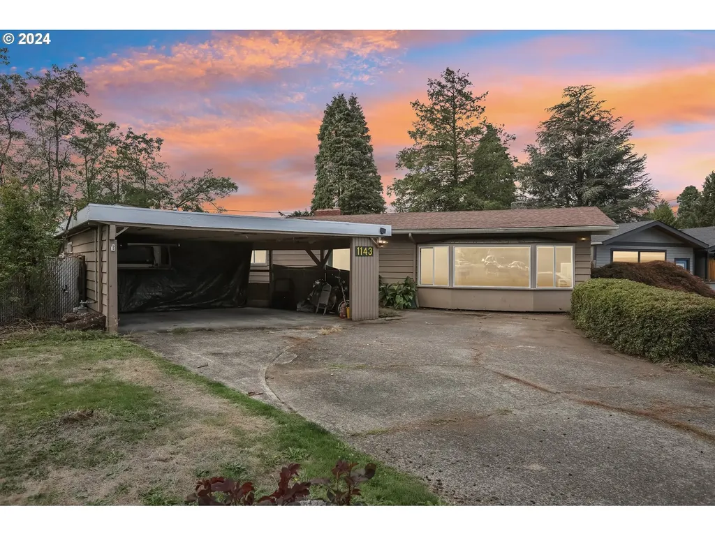 1143 NE 131st Place Portland OR 97230