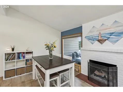 1143 NE 131st Place Portland OR 97230