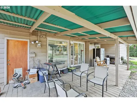 1143 NE 131st Place Portland OR 97230