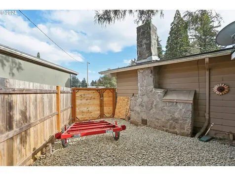 1143 NE 131st Place Portland OR 97230