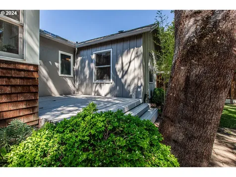 1454 E 23rd Avenue Eugene OR 97403