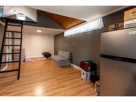 1454 E 23rd Avenue Eugene OR 97403