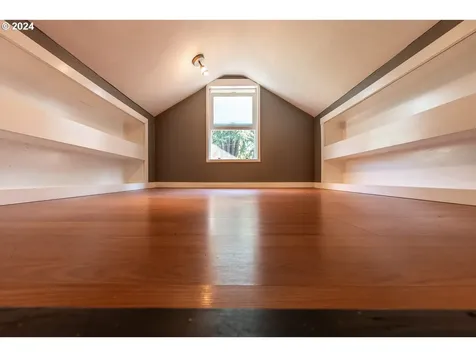 1454 E 23rd Avenue Eugene OR 97403