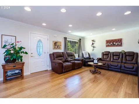 33899 S Ball Road Molalla OR 97038