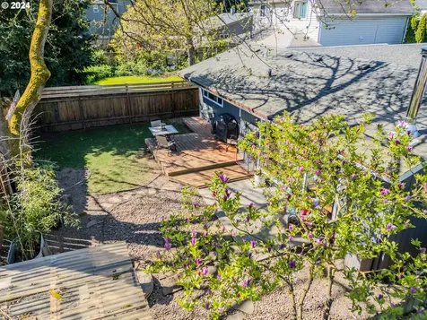 9340 N Hodge Avenue Portland OR 97203