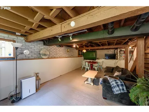 2636 Liberty Street North Bend OR 97459