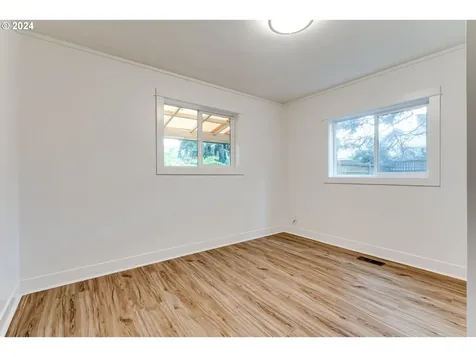 2360 Riverview Street Eugene OR 97403