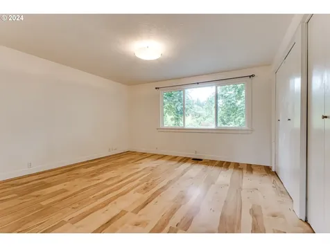 2360 Riverview Street Eugene OR 97403
