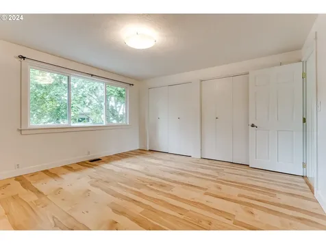 2360 Riverview Street Eugene OR 97403