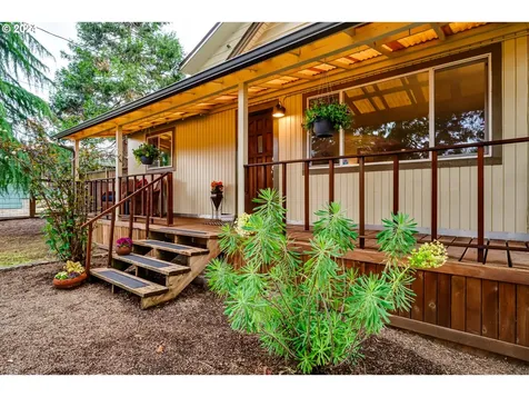 2360 Riverview Street Eugene OR 97403