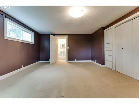 2360 Riverview Street Eugene OR 97403