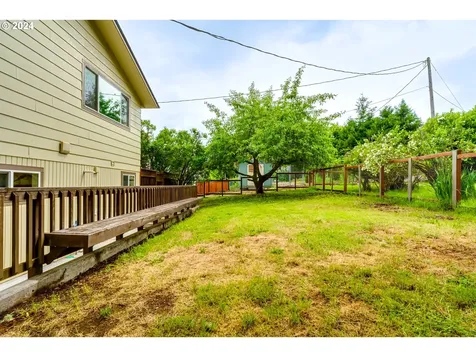 2360 Riverview Street Eugene OR 97403