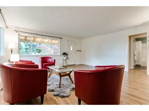 2360 Riverview Street Eugene OR 97403