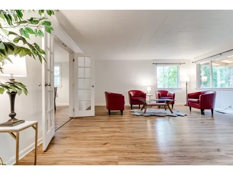 2360 Riverview Street Eugene OR 97403