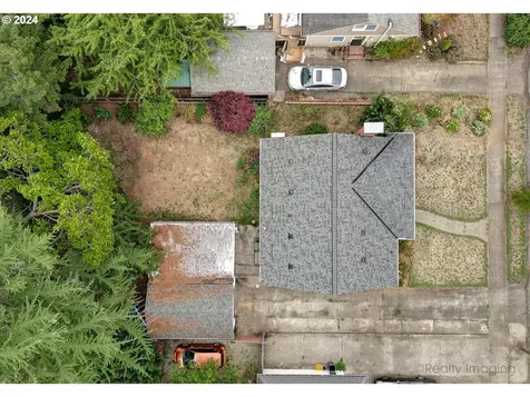 9025 Se Mill Street Portland OR 97216