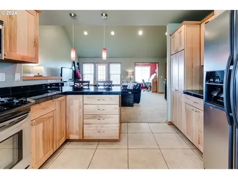 630 Egret Avenue Halsey OR 97348