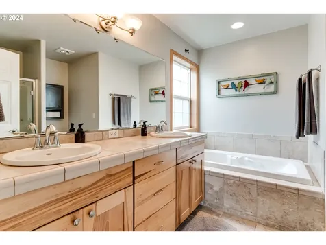 630 Egret Avenue Halsey OR 97348