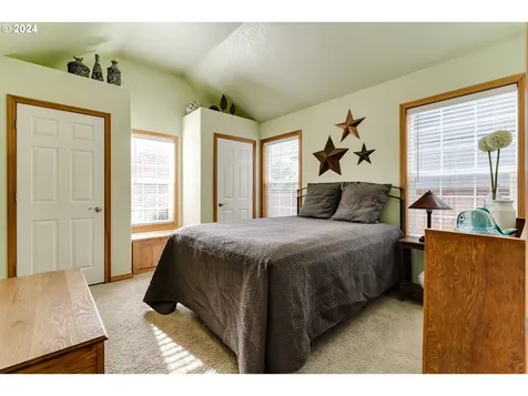 630 Egret Avenue Halsey OR 97348