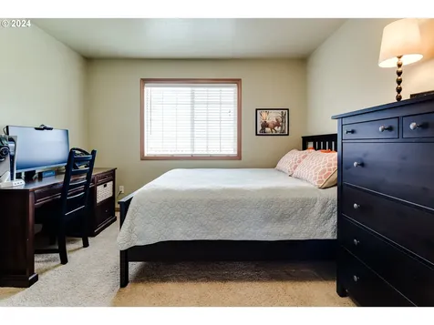 630 Egret Avenue Halsey OR 97348
