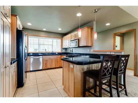 630 Egret Avenue Halsey OR 97348
