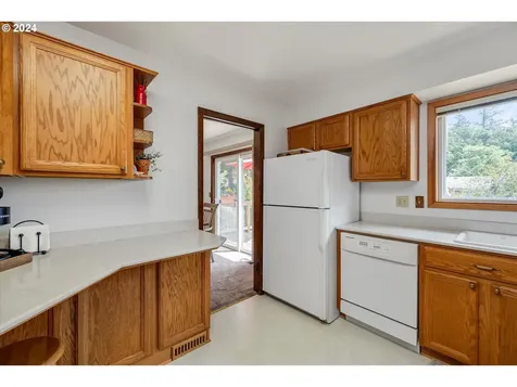 6684 Partridge Circle Gladstone OR 97027