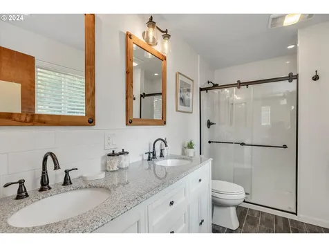 6684 Partridge Circle Gladstone OR 97027