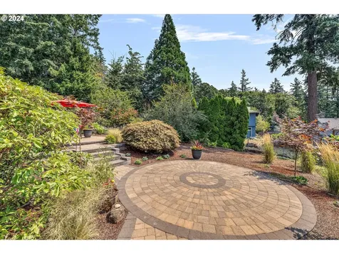 6684 Partridge Circle Gladstone OR 97027