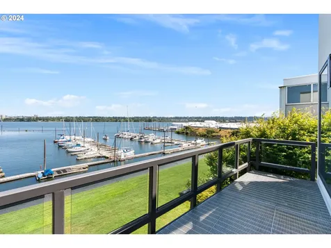 135 N Lotus Beach Drive Portland OR 97217