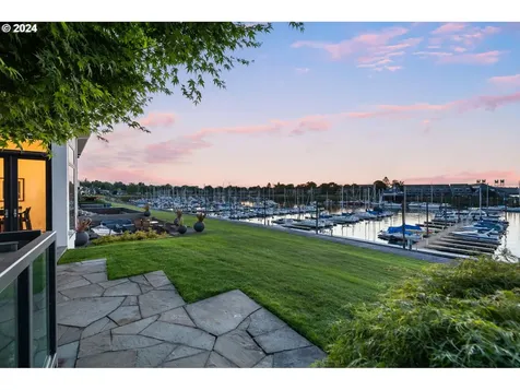135 N Lotus Beach Drive Portland OR 97217