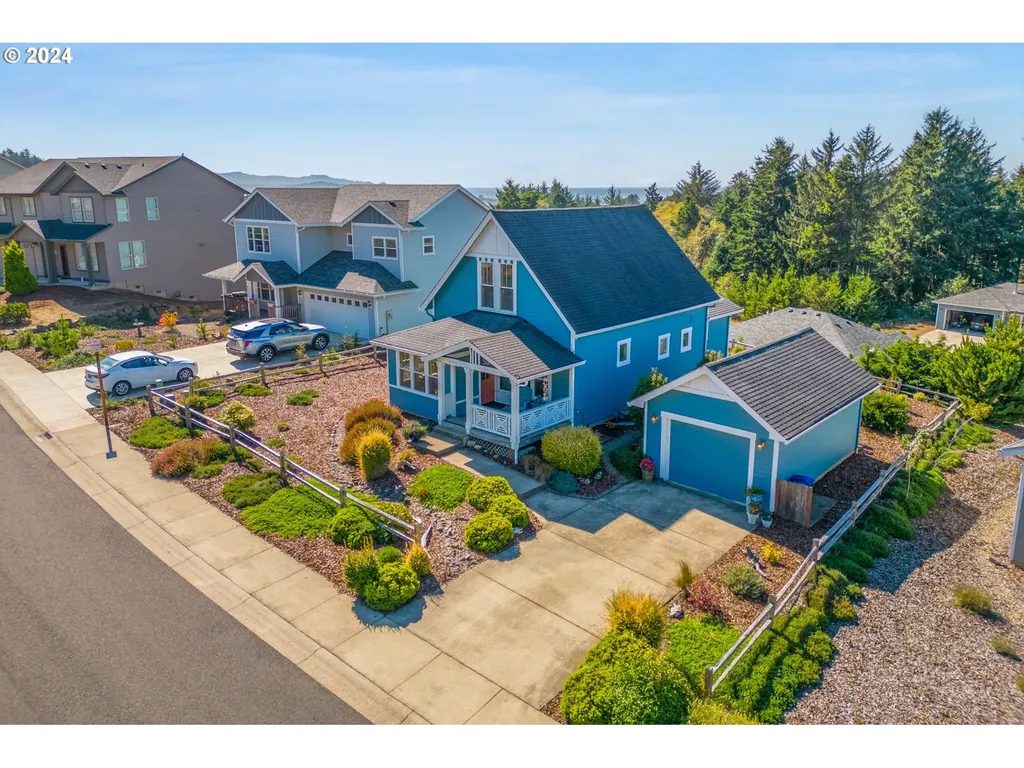 4183 SE Jetty Avenue Lincoln City OR 97367