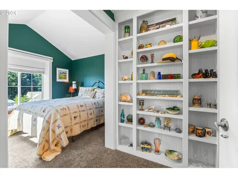 4183 SE Jetty Avenue Lincoln City OR 97367