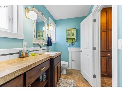 4183 SE Jetty Avenue Lincoln City OR 97367