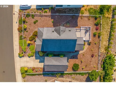 4183 SE Jetty Avenue Lincoln City OR 97367